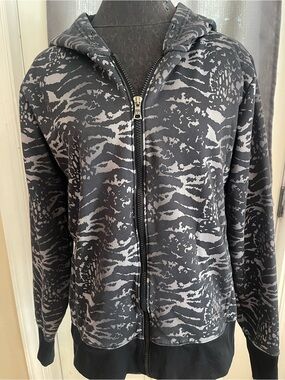 Women’s Under Armour Black & Gray Zip-Up Flannel lined  Hoodie